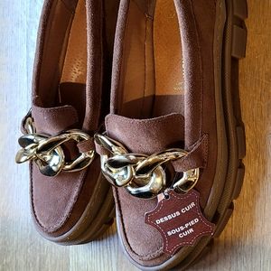 Free Monday Brown moccasin shoes